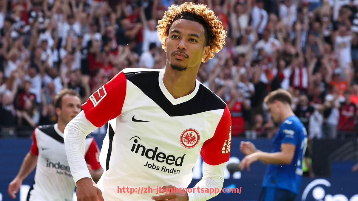 金年会app-西甲联赛33回放集锦 精彩瞬间与战术回顾